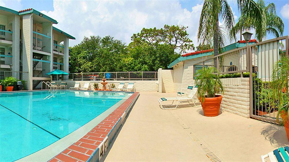La Quinta Inn By Wyndham Tampa Bay Pinellas Park Clearwater Exterior foto